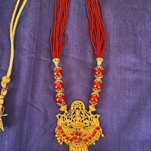 long pendant chain necklace